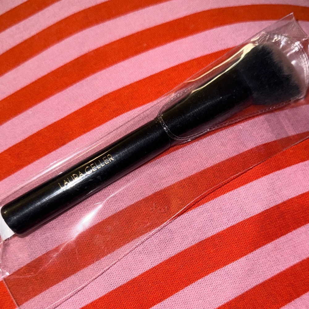 Laura Geller Black‎ Angled blush brush